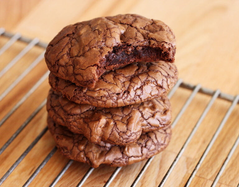 Three-Quarter Pound Chocolate Crackle Cookies