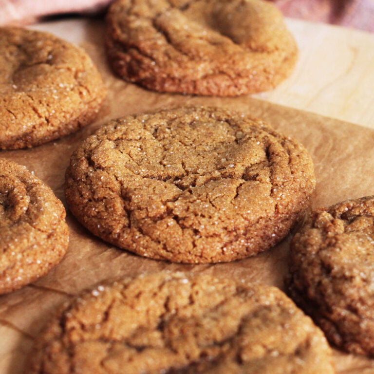 Molasses Gingerbread Cookies