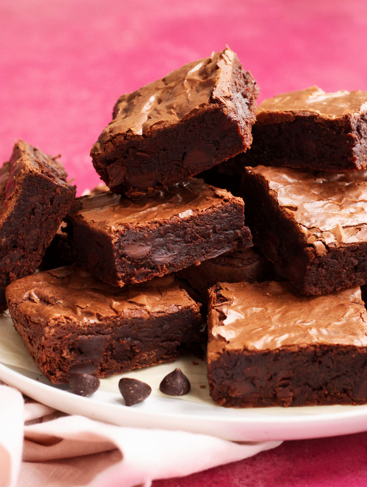 The £12 Chocolate Brownie Maker VS Homemade Chocolate Brownies 