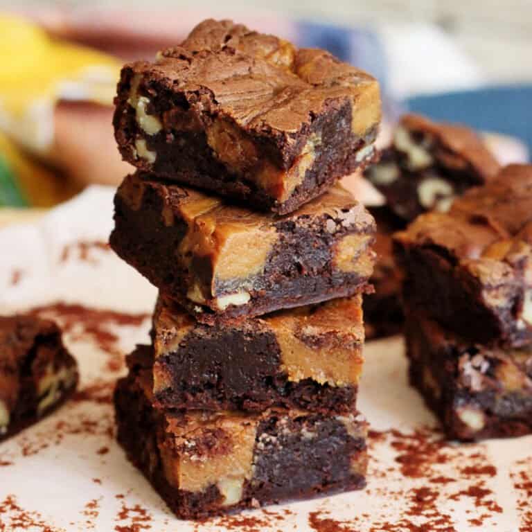 Dulce de Leche Swirl Cocoa Fudge Brownies