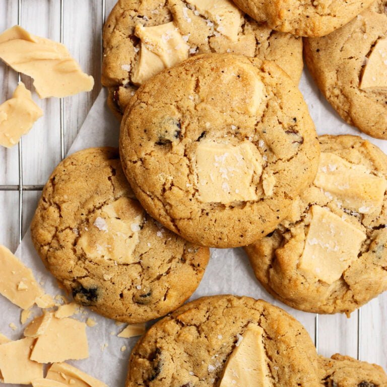 peanut butter chocolate chunk cookies