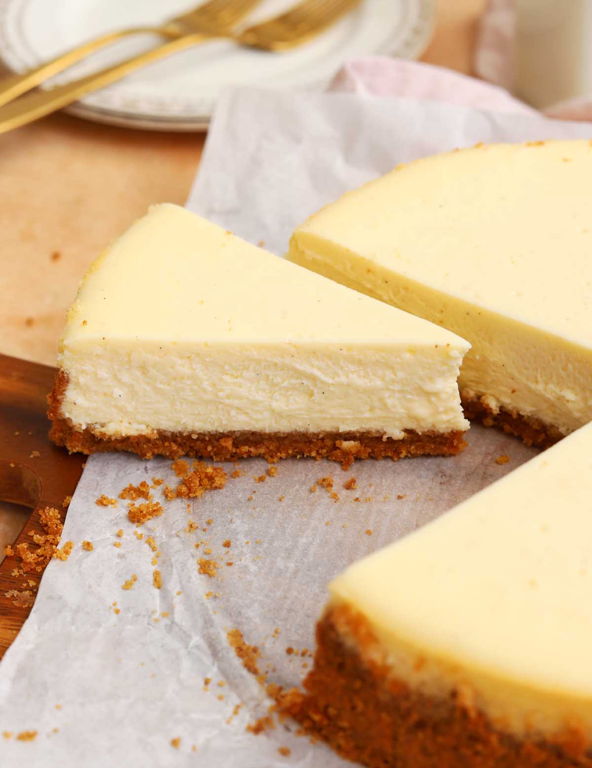 EXTRA CREAMY Vanilla Cheesecake Recipe (no water bath) - Scientifically