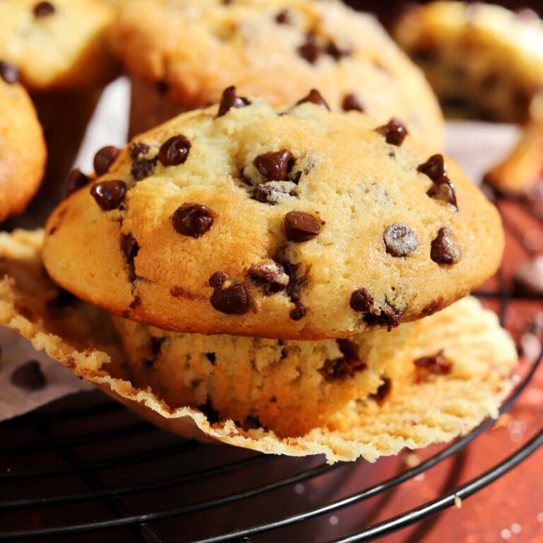 bakery-style chocolate chip muffins