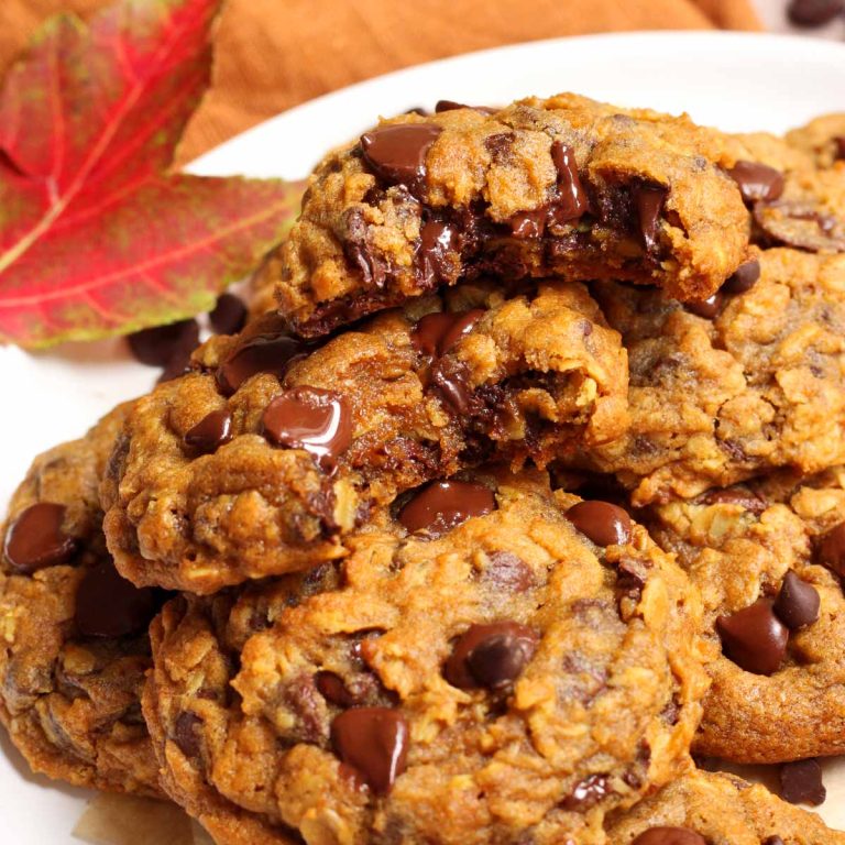 pumpkin oatmeal chocolate chip cookies