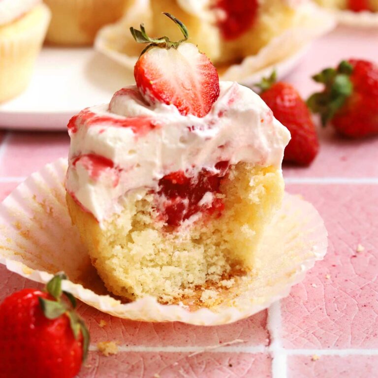 strawberry shortcake cupcakes