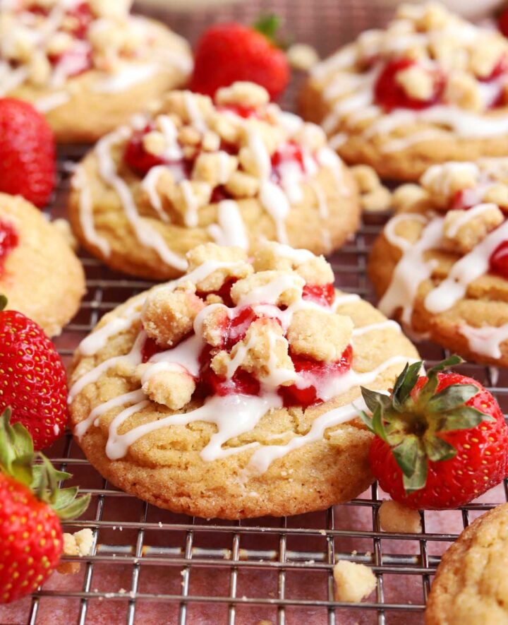 strawberry shortcake cookies on cooling rack