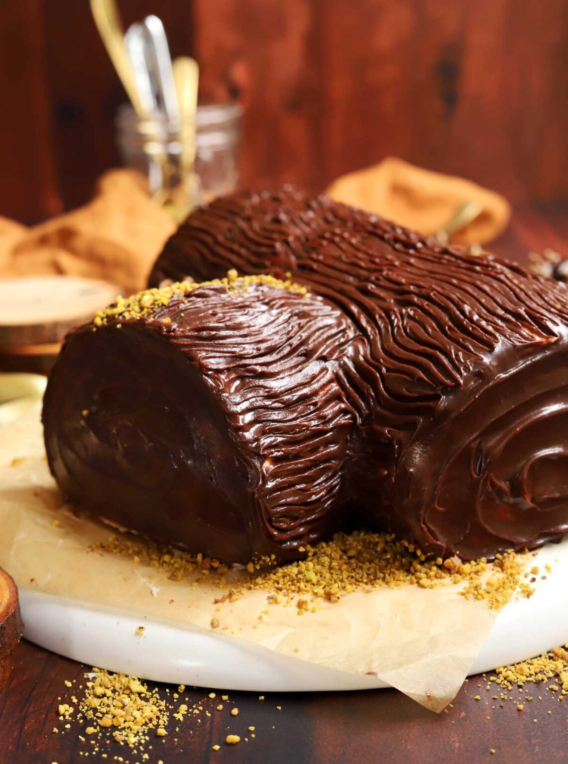 EASY Bûche De Noël Yule Log Cake (with VIDEO) - Scientifically Sweet