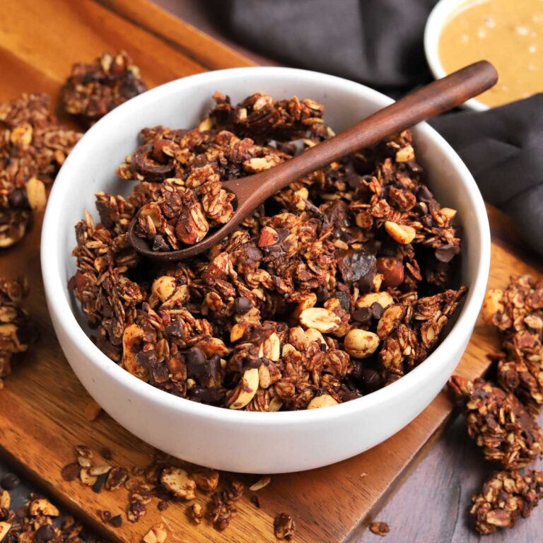chocolate peanut butter granola