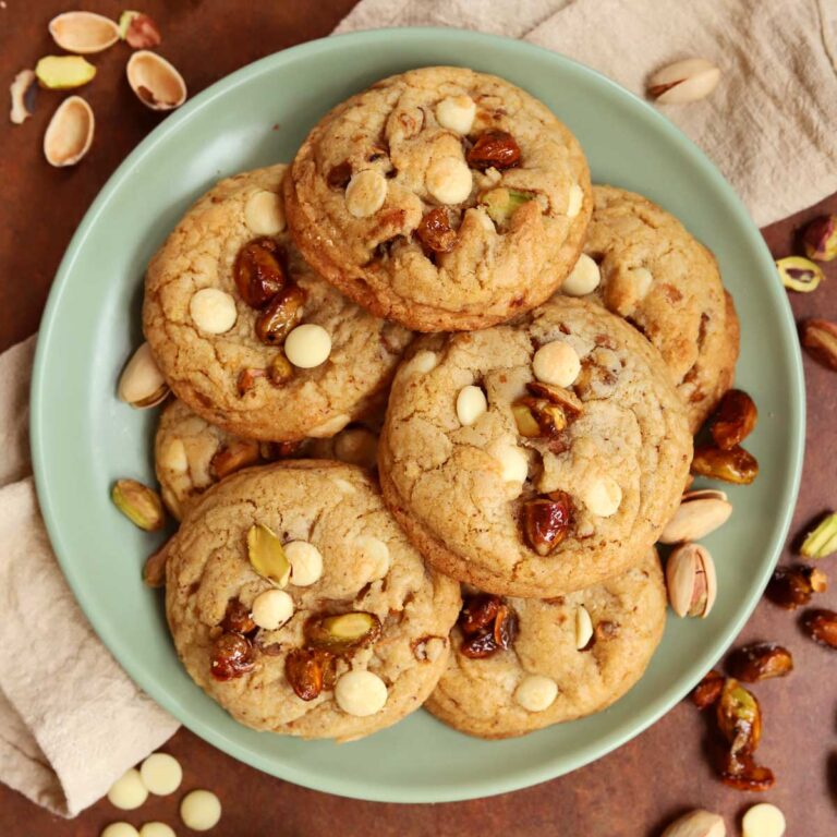 white chocolate brown butter caramelized pistachio cookies