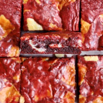 red velvet brownies