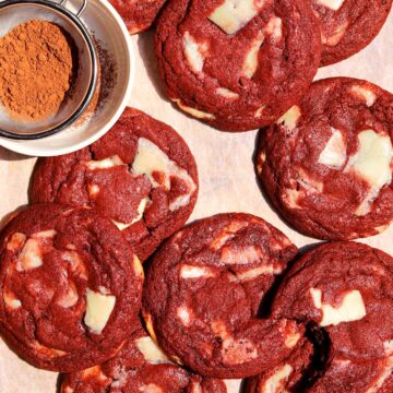 red velvet cookies