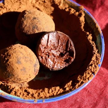 one ingredient chocolate water truffles