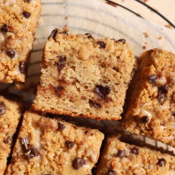 chocolate chip banana bread coffee cake