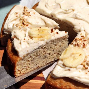 brown butter banana yogurt cake