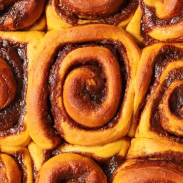 Pumpkin cinnamon rolls