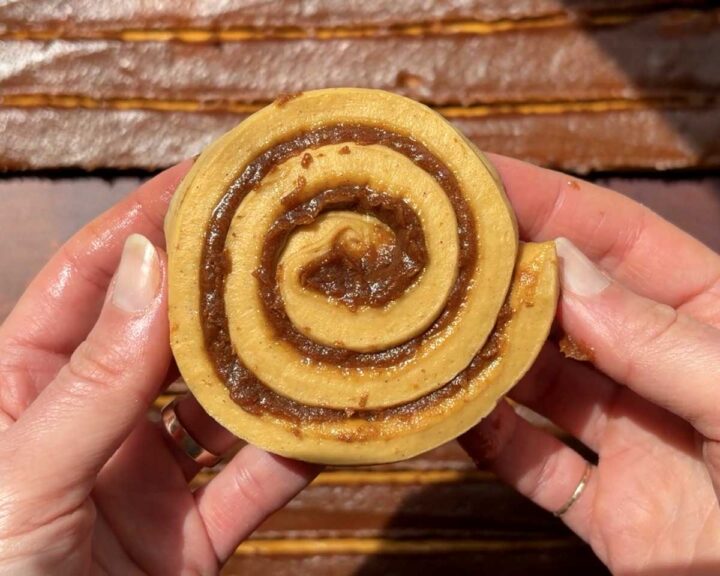 Admire those gorgeous swirls.