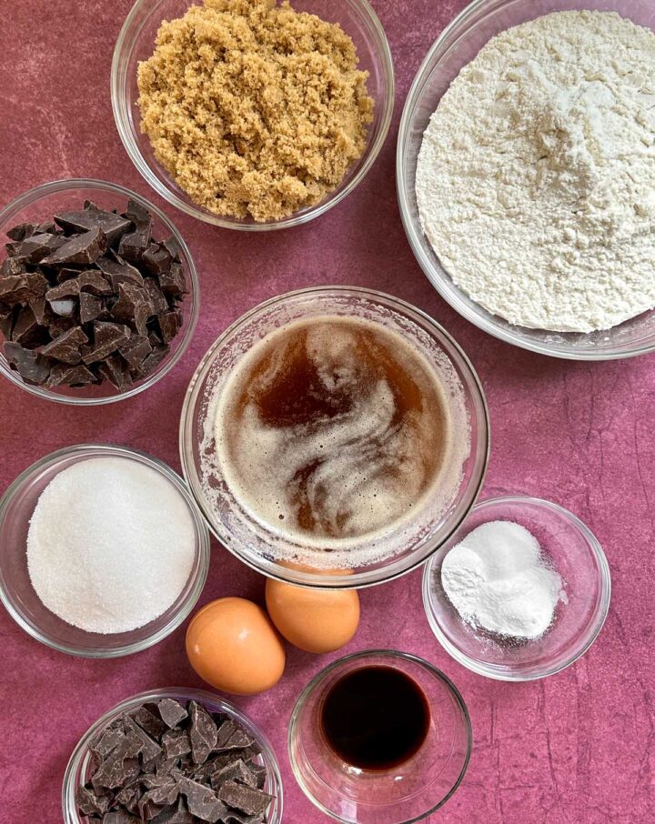 thick brown butter chocolate chunk cookies ingredients
